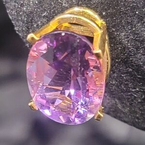 0513. Elegant 14k Gold and Natural Amethyst Gemstone Earrings 💜